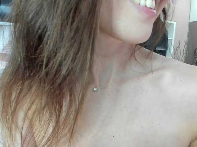 видео firstMaja