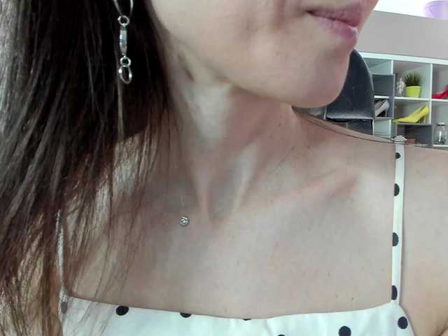 firstMaja's BongaCams show and profile