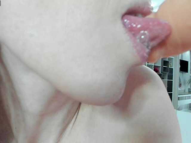 firstMaja —  I'm Maya, lovense from 3 tokens. Favorite Vibrations 111 ) For a great high 666 