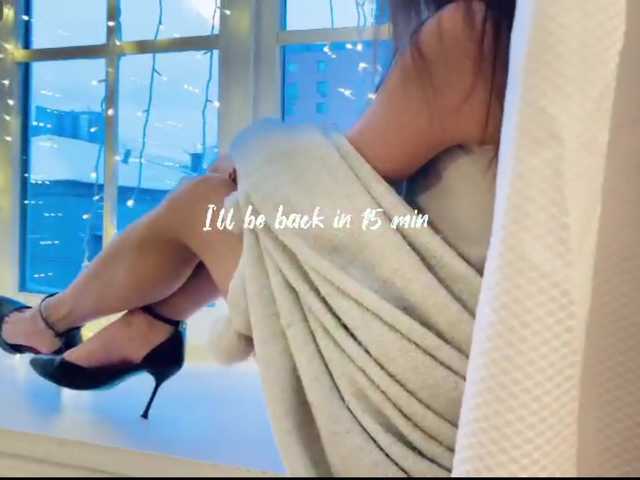 firstMaja's BongaCams show and profile