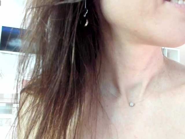 firstMaja's BongaCams show and profile