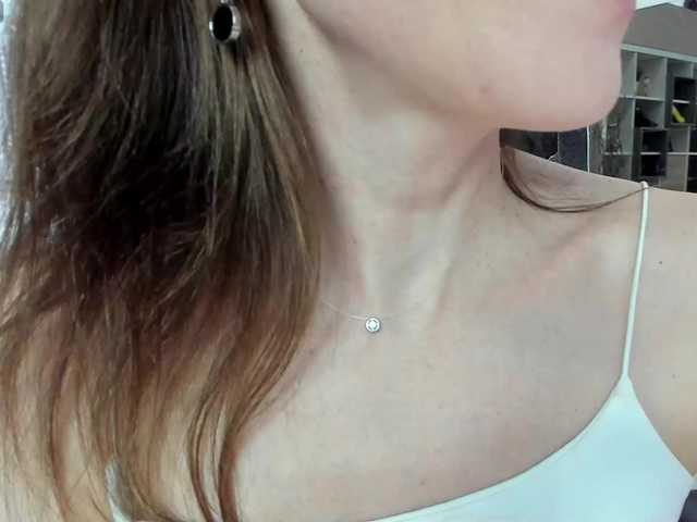 firstMaja's BongaCams show and profile