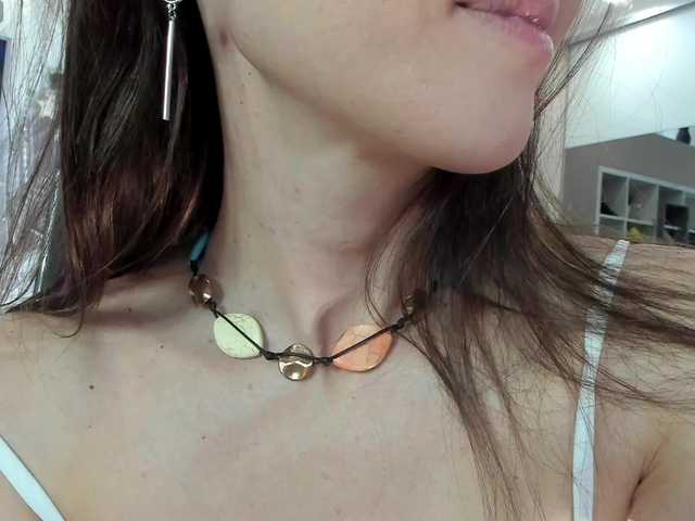 firstMaja's BongaCams show and profile