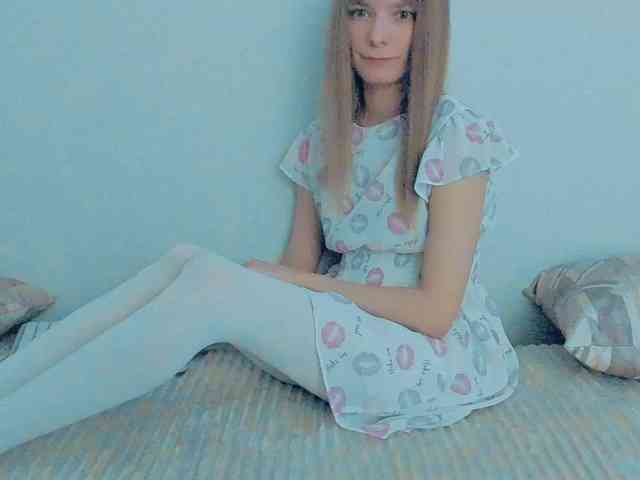 YourCaramel webcam