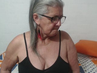 candy-mature Porn Show