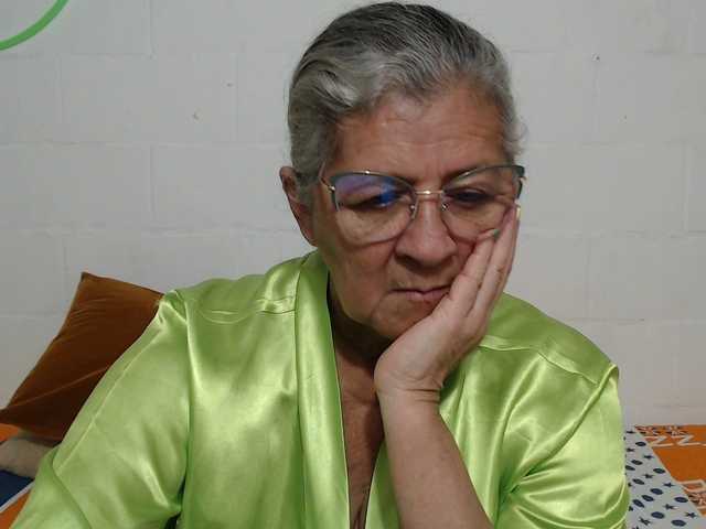 candy-mature's BongaCams show and profile