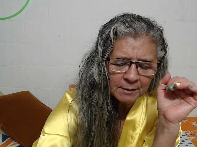 candy-mature's BongaCams show and profile