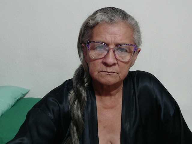 candy-mature's BongaCams show and profile