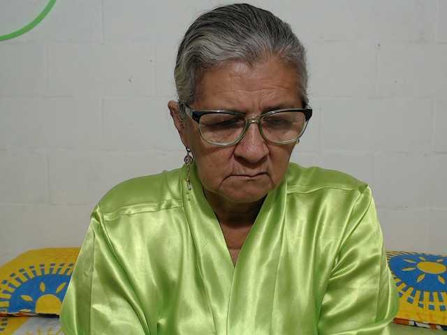 candy-mature's BongaCams show and profile