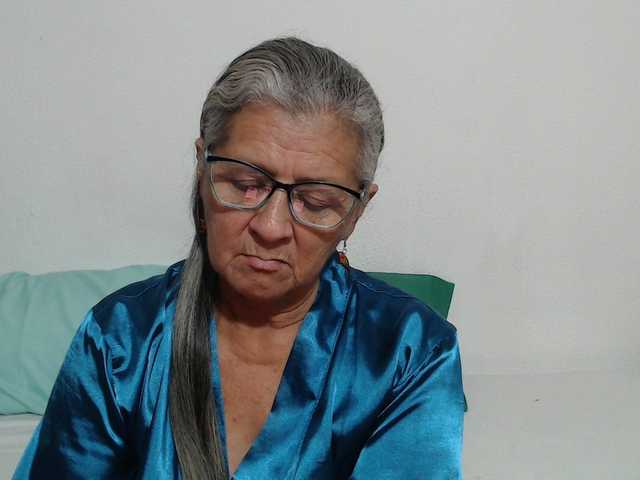 candy-mature's BongaCams show and profile