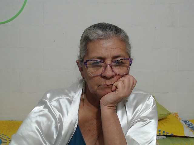 candy-mature's BongaCams show and profile