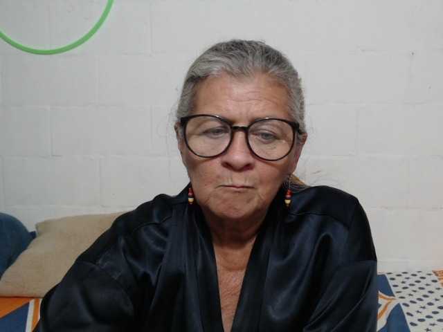 candy-mature's BongaCams show and profile