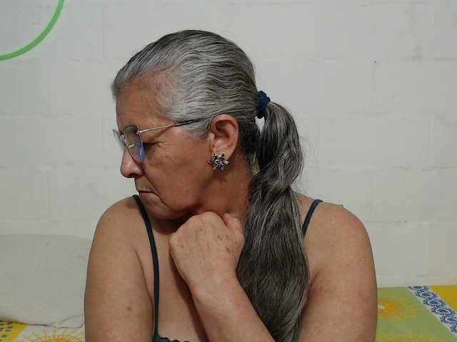 candy-mature's BongaCams show and profile