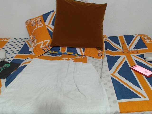 candy-mature's BongaCams show and profile