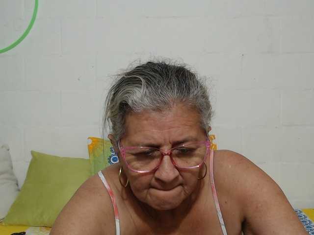 candy-mature's BongaCams show and profile