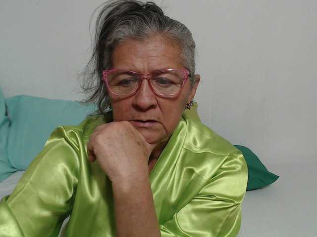 candy-mature's BongaCams show and profile