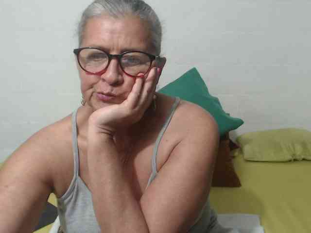 candy-mature webcam