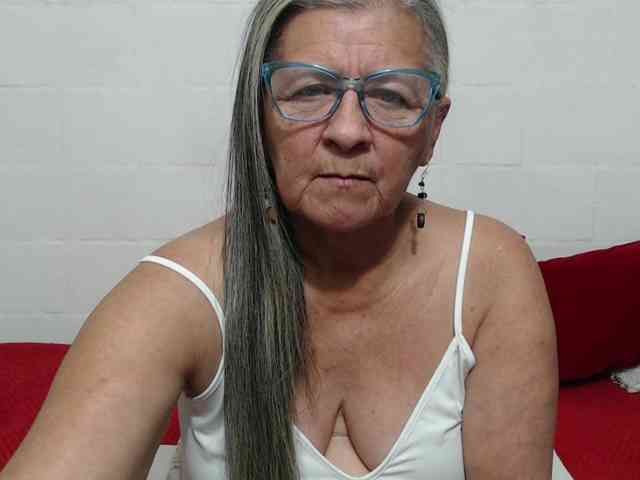 candy-mature webcam