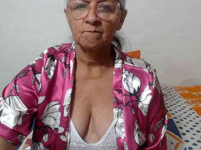 candy-mature webcam