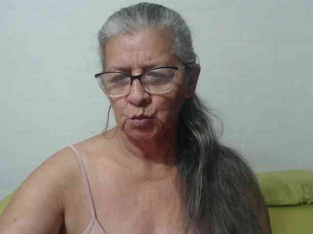 candy-mature webcam