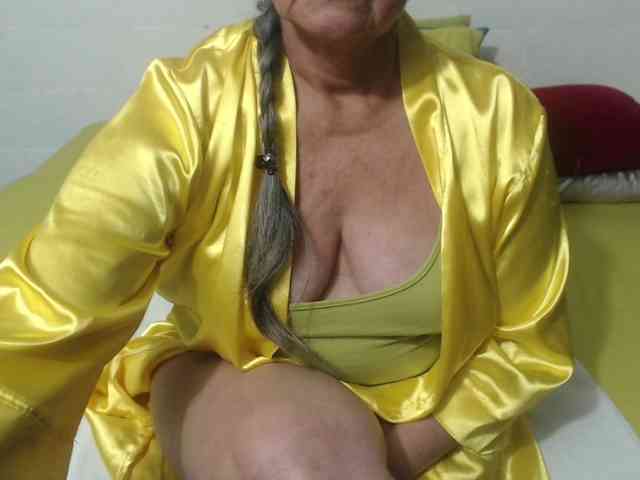 candy-mature webcam