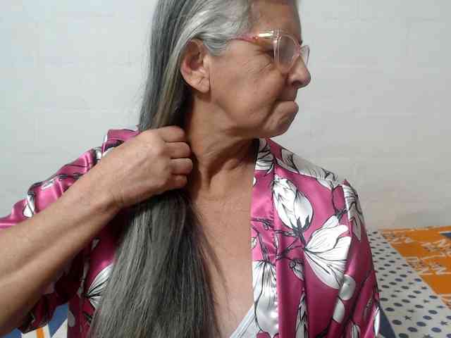 candy-mature webcam