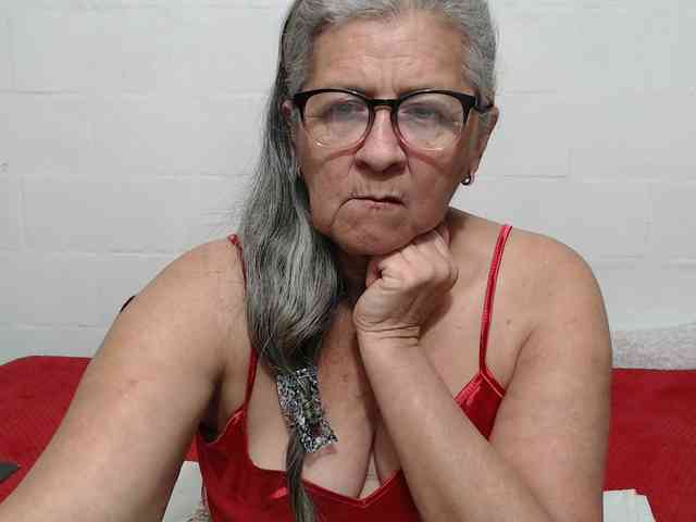 candy-mature webcam