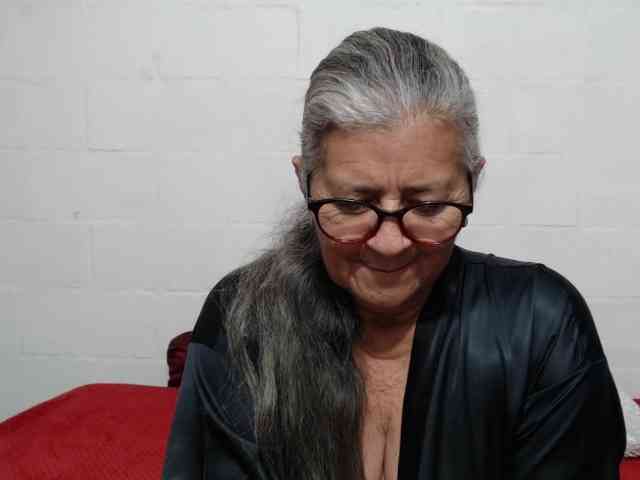 candy-mature webcam