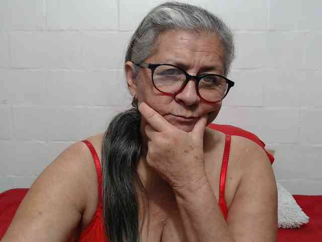 candy-mature webcam