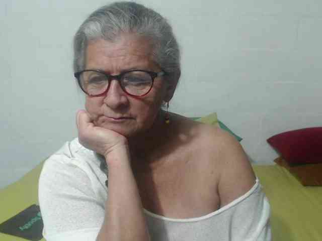 candy-mature webcam