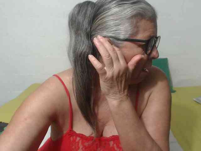 candy-mature webcam