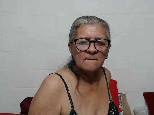 candy-mature webcam