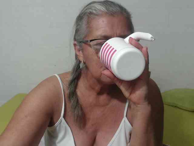 candy-mature webcam