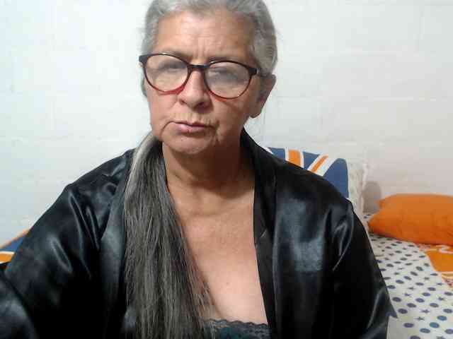 candy-mature webcam