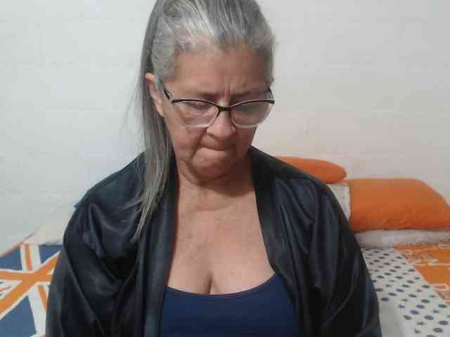 candy-mature webcam
