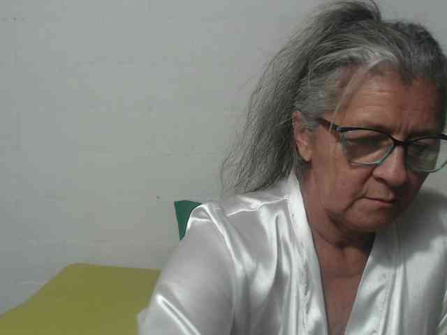 candy-mature webcam