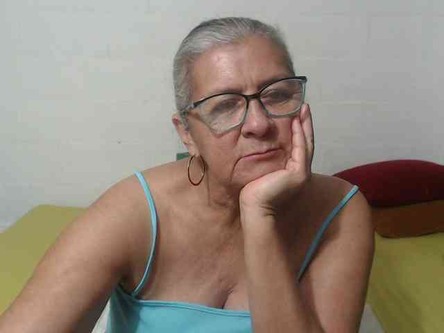 candy-mature webcam
