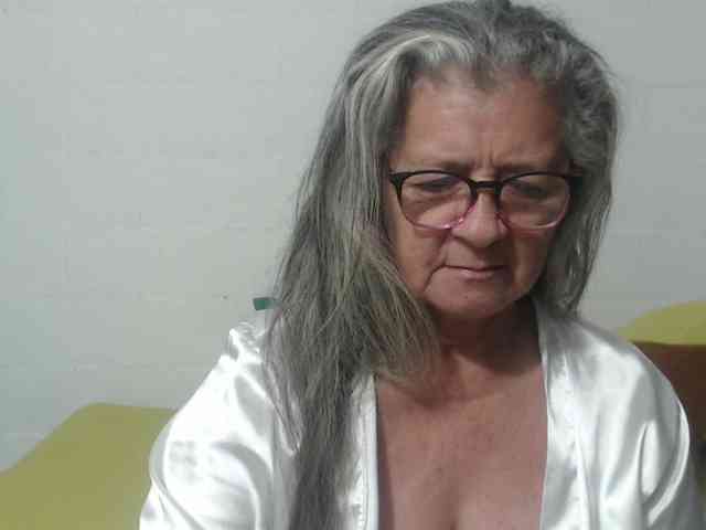 candy-mature webcam