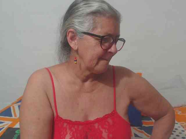 candy-mature webcam