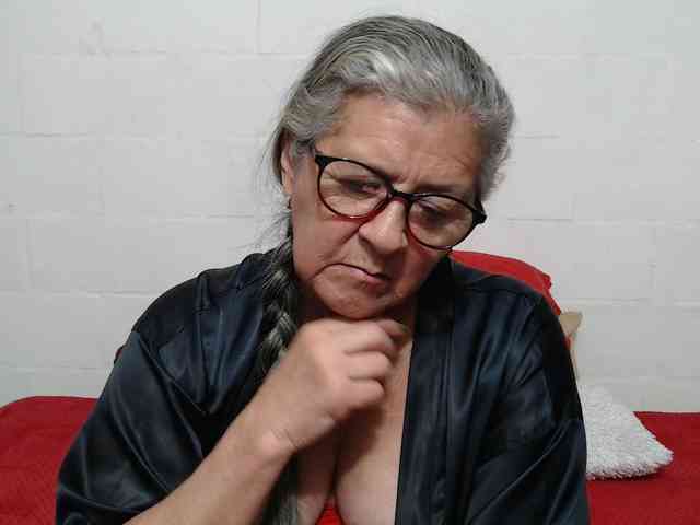candy-mature webcam