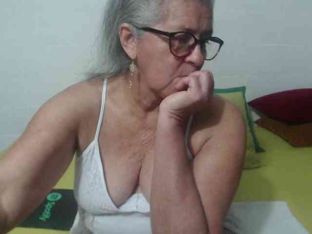 candy-mature webcam