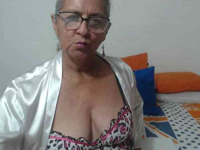candy-mature webcam