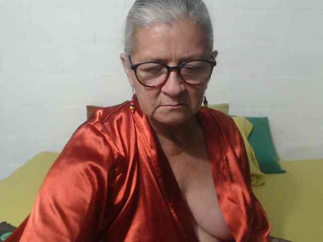 candy-mature webcam