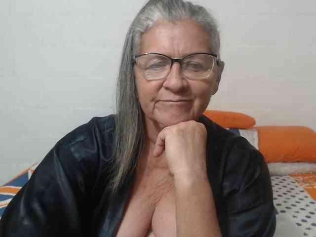 candy-mature webcam