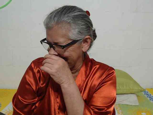 candy-mature candy-mature