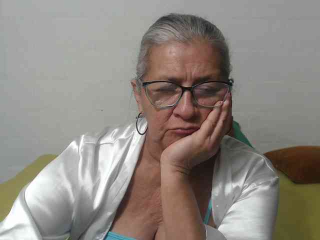 candy-mature webcam