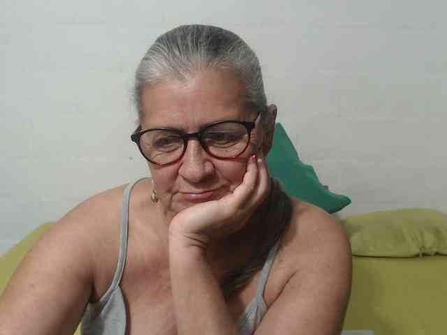candy-mature webcam
