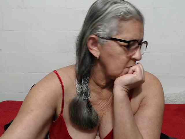 candy-mature webcam