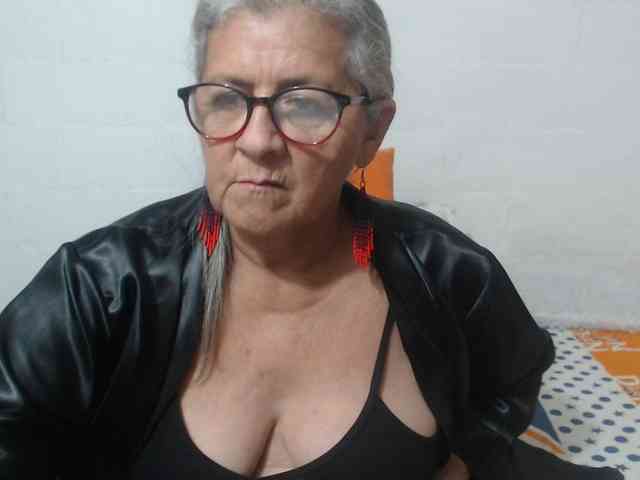 candy-mature webcam