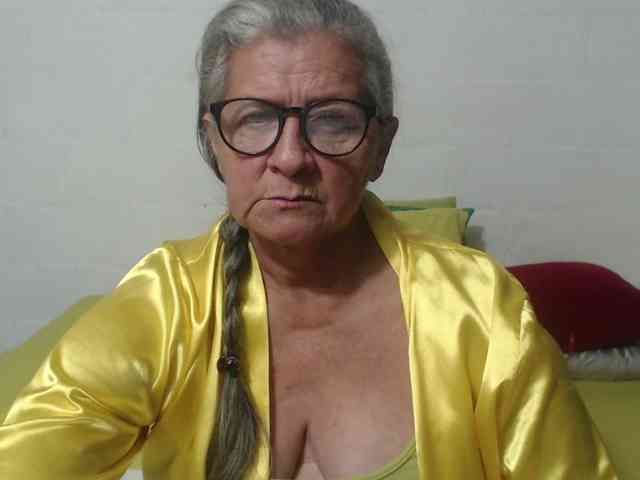 candy-mature webcam